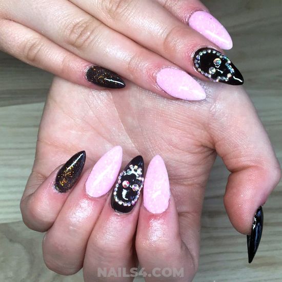 Inspirational Charming Gel Nails Design Ideas - nails, nailartideas, beautiful, best