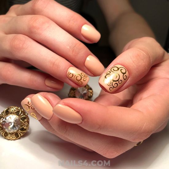 Simple And Elegant Gel Nails Trend - classic, gorgeous, nails, nailpolish