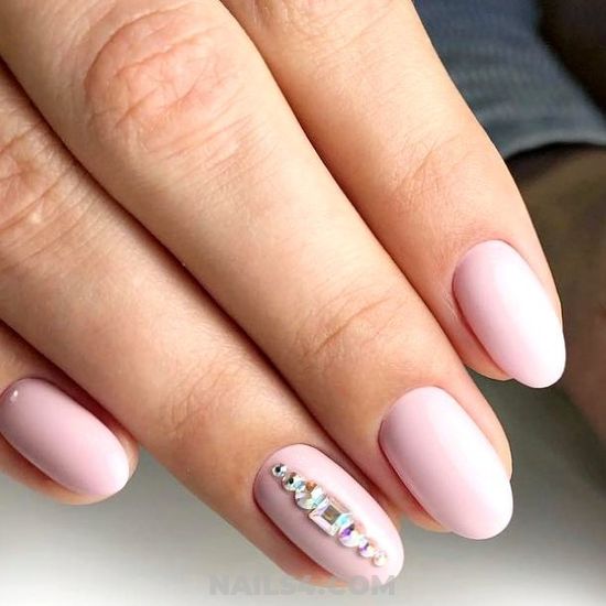 Graceful And Casual Gel Nails Art Ideas - smart, party, glamour