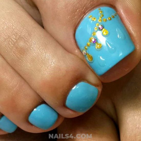 Fashionable Wonderful Acrylic Nails Design Ideas - toes, rhinestone, cute