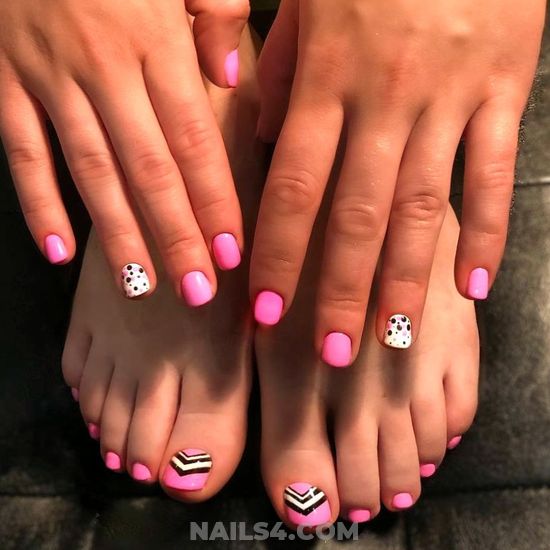 Orderly & Fashionable Gel Manicure Trend - dot, pink, toe, cute